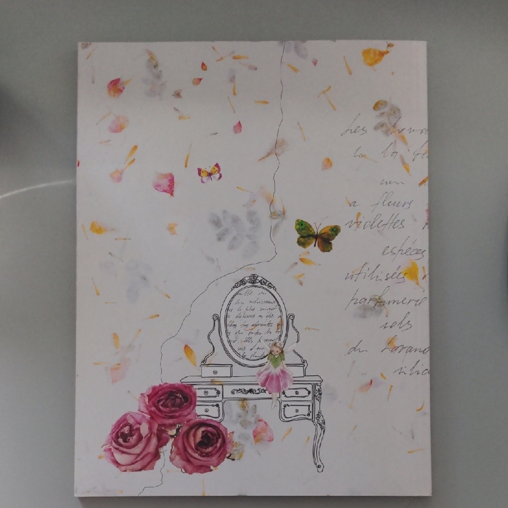 Daphne's Diary Magazine - Picture 2 of 4
